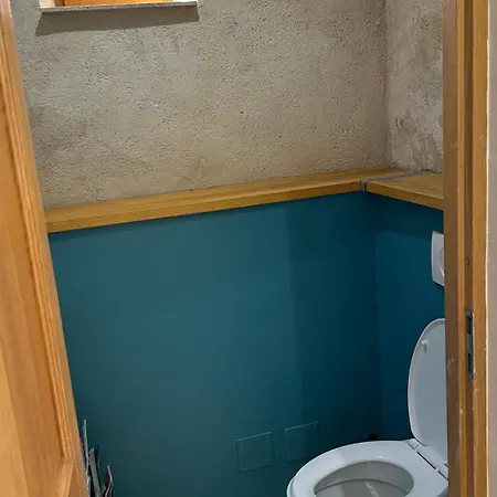 En Dame With Private Pool Apartment Crastes