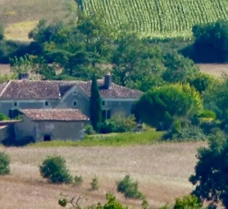 En Dame With Pool Апартаменты